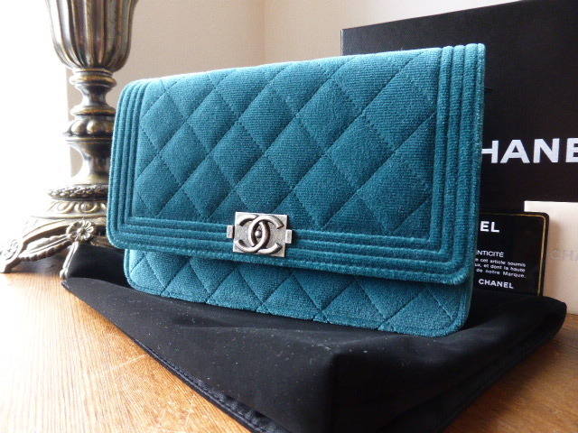 Second Hand, Used & Pre-Owned Designer Handbags For Sale